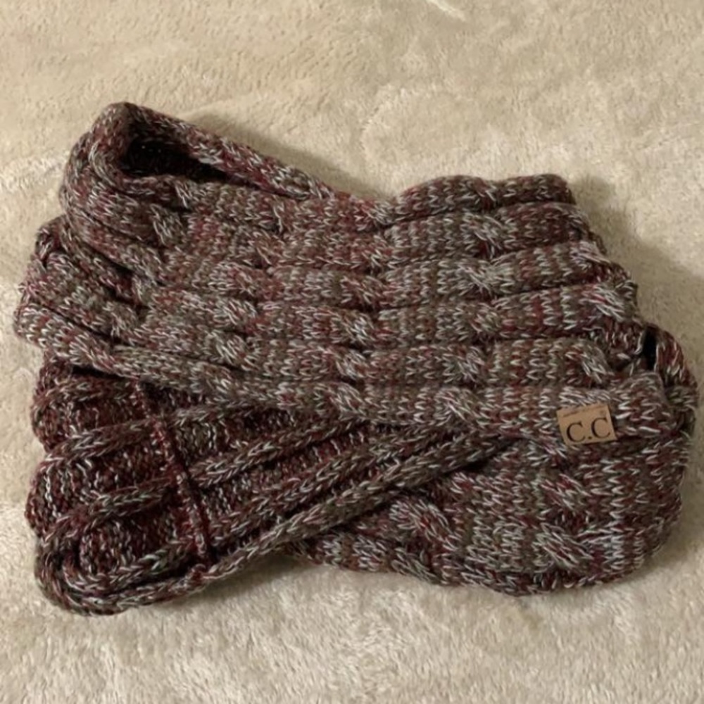 CC Scarf